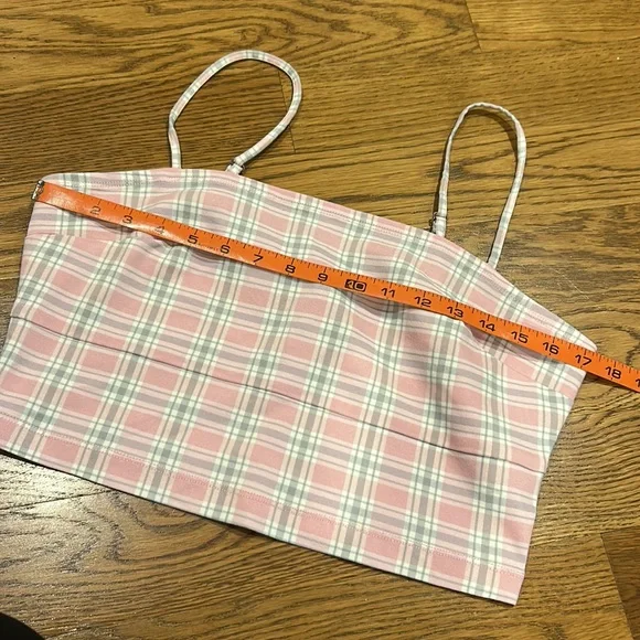 Hollister Crop Top.  Large.  Pink Plaid - Picture 8 of 10